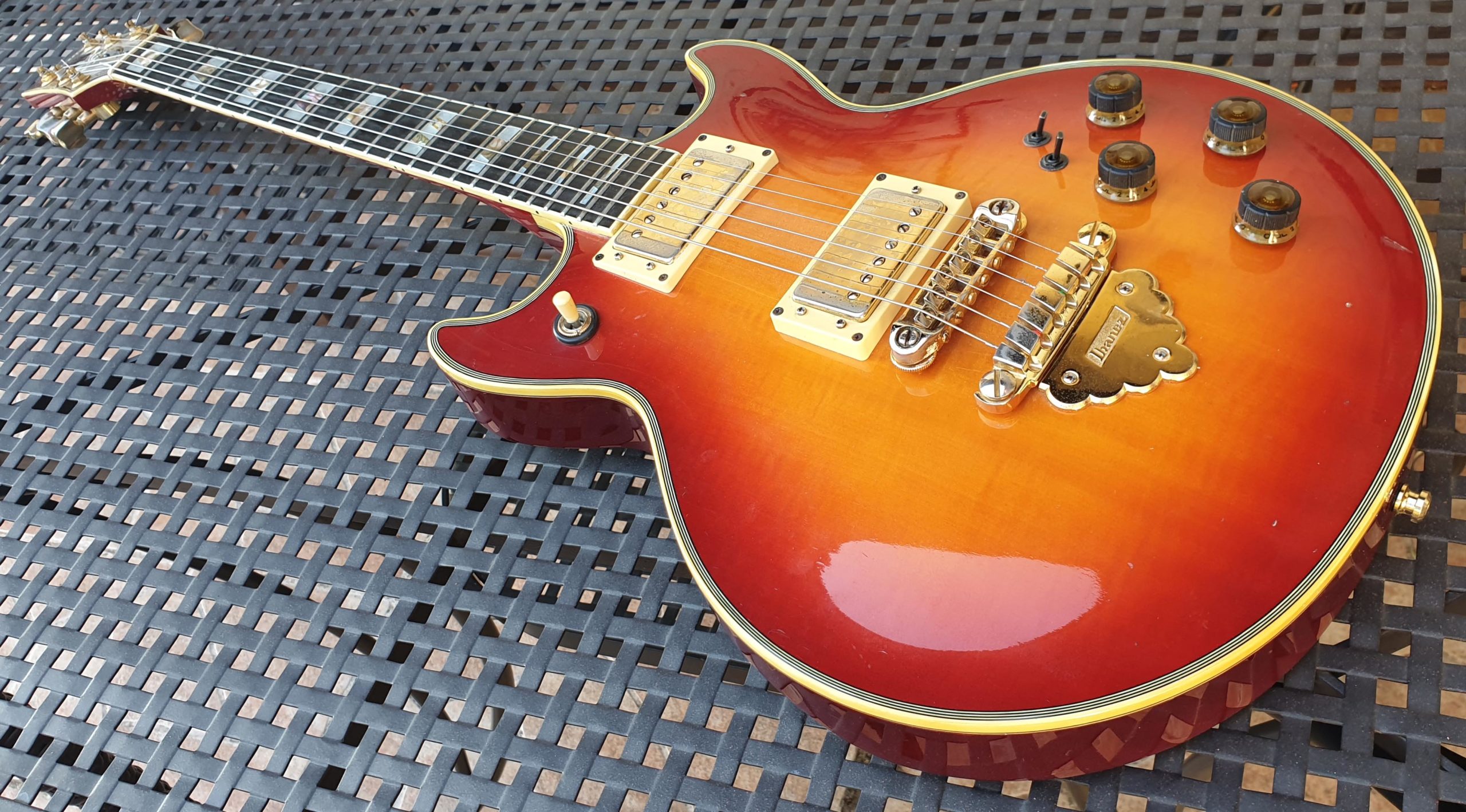 Ibanez ar300 sales